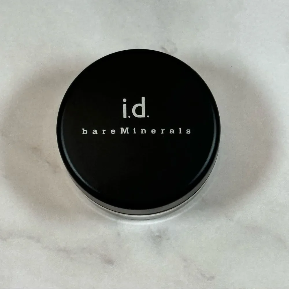 BareMinerals i.d. Loose Powder Foundation in Shade 1G Light